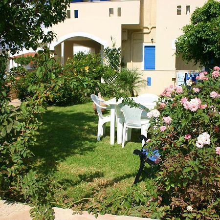كالاماكي Hotel Aglaia المظهر الخارجي الصورة